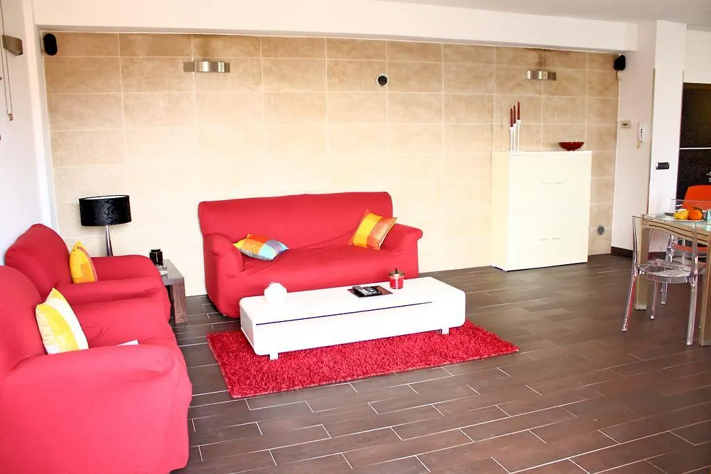 Tao Design Apartment Taormina 0*,